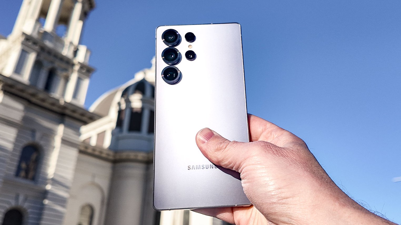 How the Galaxy S25 Ultra Ended My iPhone Habit