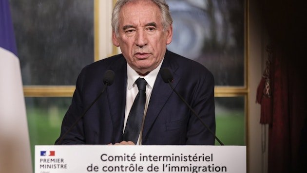 Diplomatic Crisis Deepens: France Retaliates After Algeria Expels Officials